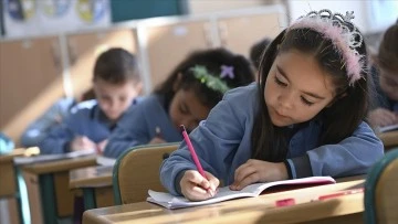 Milli Eğitim Bakanı Tekin'den "ara tatil" a&ccedil;ıklaması
