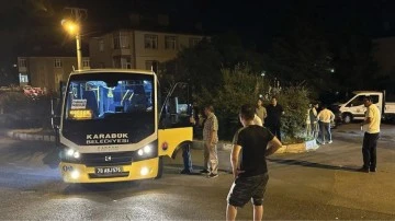 Minib&uuml;s&uuml;n &ccedil;arptığı yaya &ouml;ld&uuml;