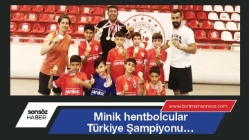 Minik hentbolcular Türkiye Şampiyonu…