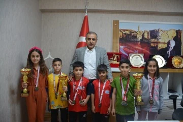 Minik tenis&ccedil;ilerinden ziyaret
