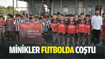 Minikler futbolda coştu