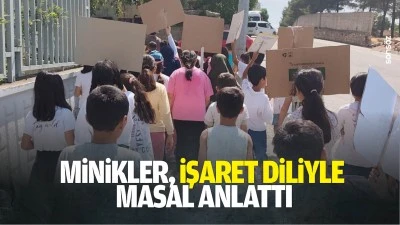 Minikler, işaret diliyle masal anlattı