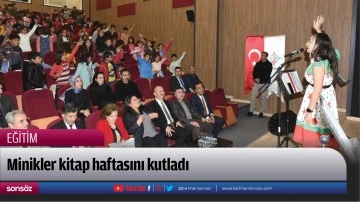 Minikler kitap haftasını kutladı