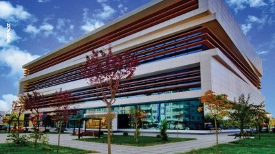 Modern k&uuml;t&uuml;phane 1 yılda 818 bin ziyaret&ccedil;iyi ağırladı