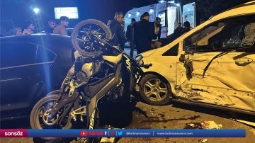 Motosikletteki 2 kişi yaralandı