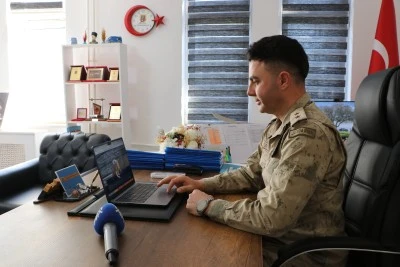 Musabeyli Jandarma Komutanı T&uuml;rk, AA'nın "Yılın Kareleri" oylamasına katıldı