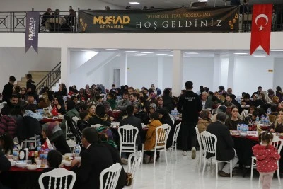 M&Uuml;SİAD Adıyaman Şubesi'nce iftar programı d&uuml;zenlendi