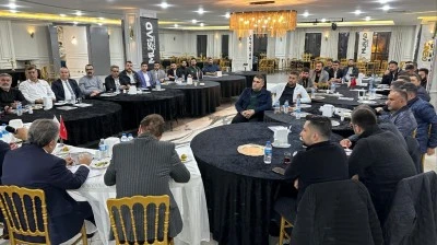 M&Uuml;SİAD&rsquo;lı başkanlar tecr&uuml;belerini paylaştı