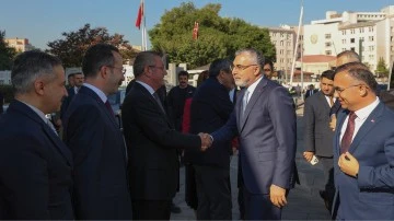 Bakan Işıkhan, Gaziantep'te