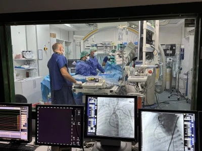 Nadir g&ouml;r&uuml;len kalp hastalığı bulunan bebek cerrahiye gerek kalmadan tedavi edildi