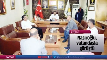 Nasıroğlu, il binasında vatandaşla g&ouml;r&uuml;şt&uuml;