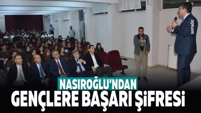 Nasıroğlu'ndan gen&ccedil;lere başarı şifresi