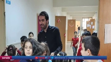 &Ouml;ğrenci Heimlich manevrasıyla kurtarıldı