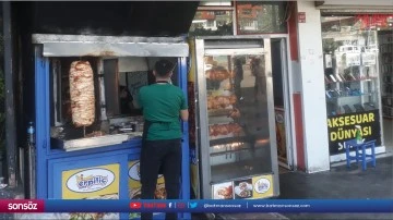 &Ouml;ğrenciler de yiyebilsin diye 60 TL&hellip;