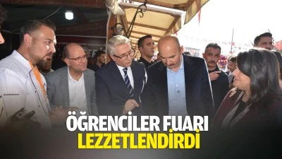 &Ouml;ğrenciler fuarı lezzetlendirdi