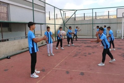 &Ouml;ğrenciler "tag ragbide" şampiyonluk hedefliyor
