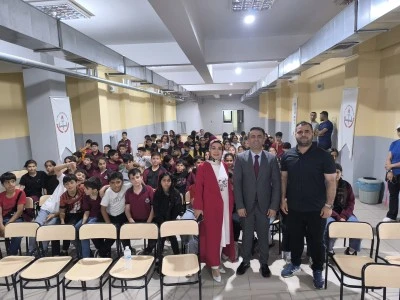 &Ouml;ğrenciler sordu, Polat cevapladı