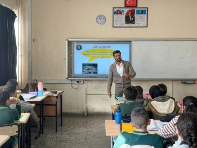 &Ouml;ğrencilere &ccedil;evre bilinci eğitimi verildi