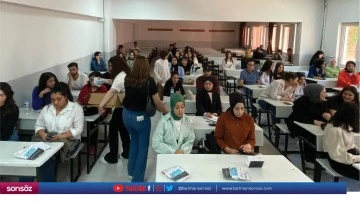 &Ouml;ğrencilere hijyene seti dağıtıldı