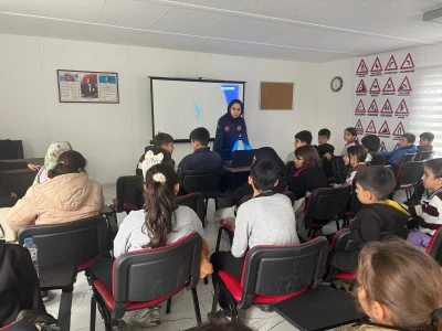 &Ouml;ğrencilere yangın eğitimi