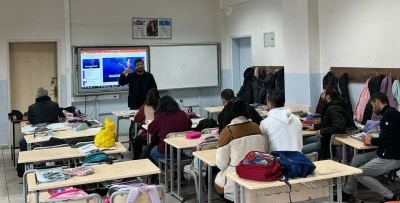 Okullarda maddeye karşı eğitimler veriliyor