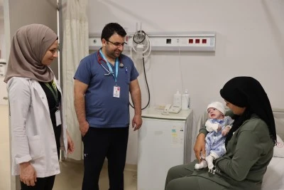 Organları gelişmeden doğan bebek tedaviyle sağlığına kavuştu