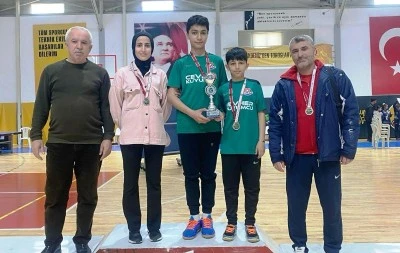 Oryantiring m&uuml;sabakalarına rekor katılım