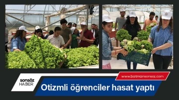 Otizmli &ouml;ğrenciler hasat yaptı