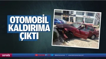 Otomobil kaldırıma &ccedil;ıktı