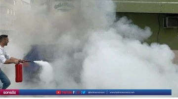 Otomobilin alev alması g&uuml;venlik kamerasında