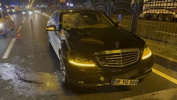  Otomobilin &ccedil;arptığı yaya yaşamını yitirdi