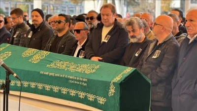 Oyuncu Vural &Ccedil;elik son yolculuğuna uğurlandı