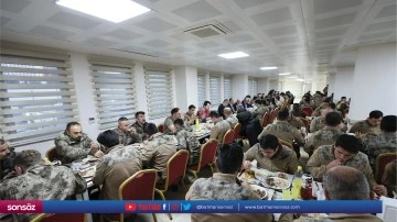 &Ouml;zel harekat polisleriyle iftar