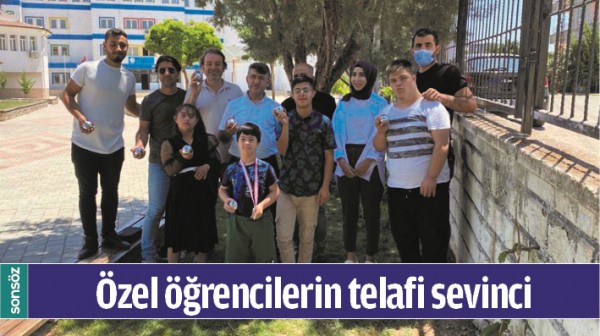&Ouml;ZEL &Ouml;ĞRENCİLERİN TELAFİ SEVİNCİ