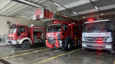 Park halindeki minib&uuml;s yandı