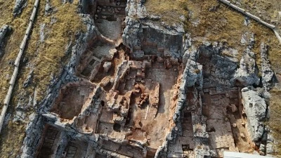 Perre Antik Kenti'nde Roma d&ouml;nemine ait 1500 yıllık yaşam alanı ortaya &ccedil;ıktı