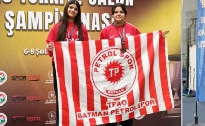 Petrolspor&rsquo;lu Atletlerden Madalya Yağmuru