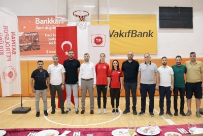 Petrolspor&rsquo;lu Zehra, Yeşilyurtspor'a transfer oldu