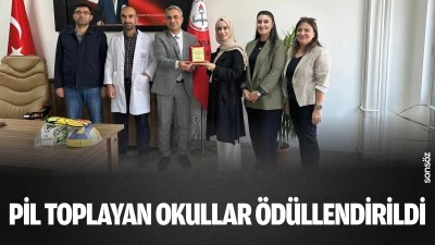 Pil toplayan okullar &ouml;d&uuml;llendirildi