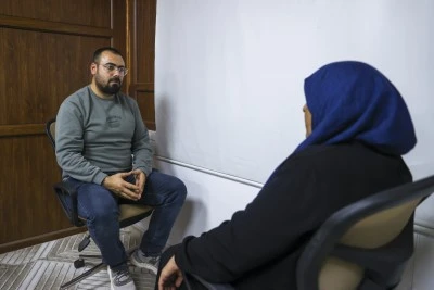 PKK/YPG mensuplarının alıkoyduğu kadın, &ouml;rg&uuml;t&uuml;n zulm&uuml;n&uuml; anlattı