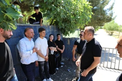 Polis ekipleri AYT'ye ge&ccedil; kalan 12 &ouml;ğrenciyi okullara yetiştirdi