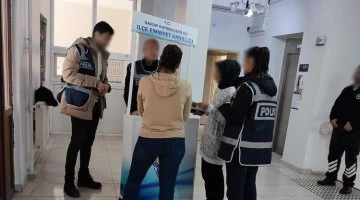 Polis ekipleri dolandırıcılığa karşı vatandaşları bilgilendirdi