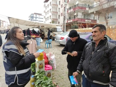 Polis ekipleri esnafı dolandırıcılara karşı uyardı