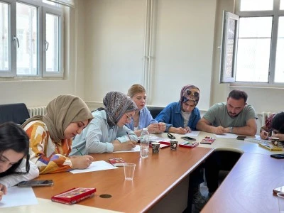 Psikolojik danışmanlara "Bibliyoterapi" eğitimi