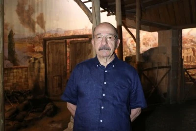 "Antep savunması"nın izini taşıyan kapı ve pencereler m&uuml;zede sergileniyor