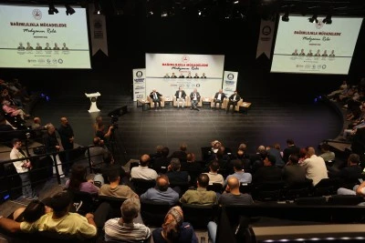 "Bağımlılıkla M&uuml;cadelede Medyanın Rol&uuml; Paneli" d&uuml;zenlendi