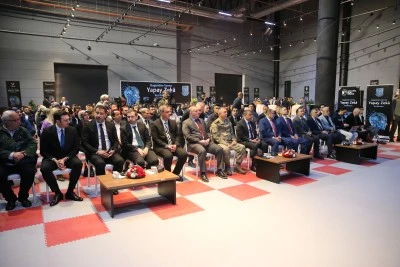 "Bug&uuml;nden Yarınlara Yapay Zeka Konferansı" yapıldı