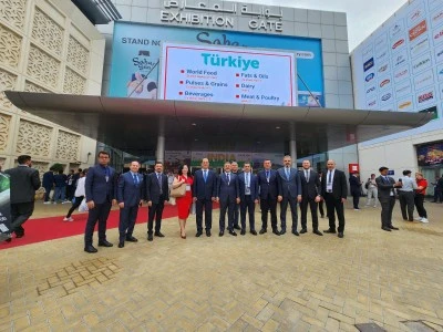"Dubai Gulfood 2025 Uluslararası Gıda Fuarı"na G&uuml;neydoğu'dan 47 firma katıldı