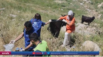 "D&uuml;nya Temizlik G&uuml;n&uuml;"nde atık topladı