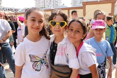 "Ekranı Kapat, &Ccedil;evreni Keşfet" projesinde bir araya geldi